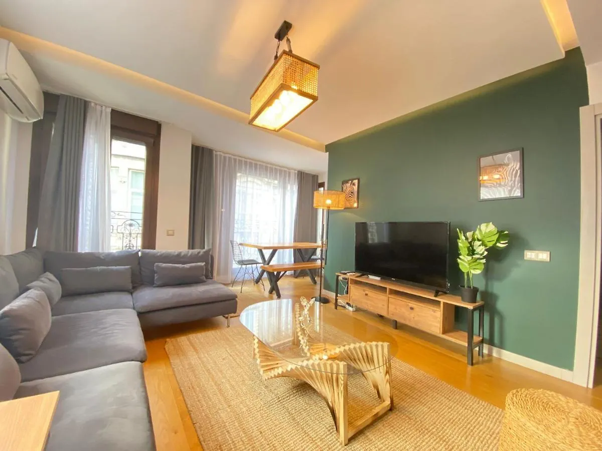 이스탄불 Charming Flat With Central Location In Nisantasi 아파트