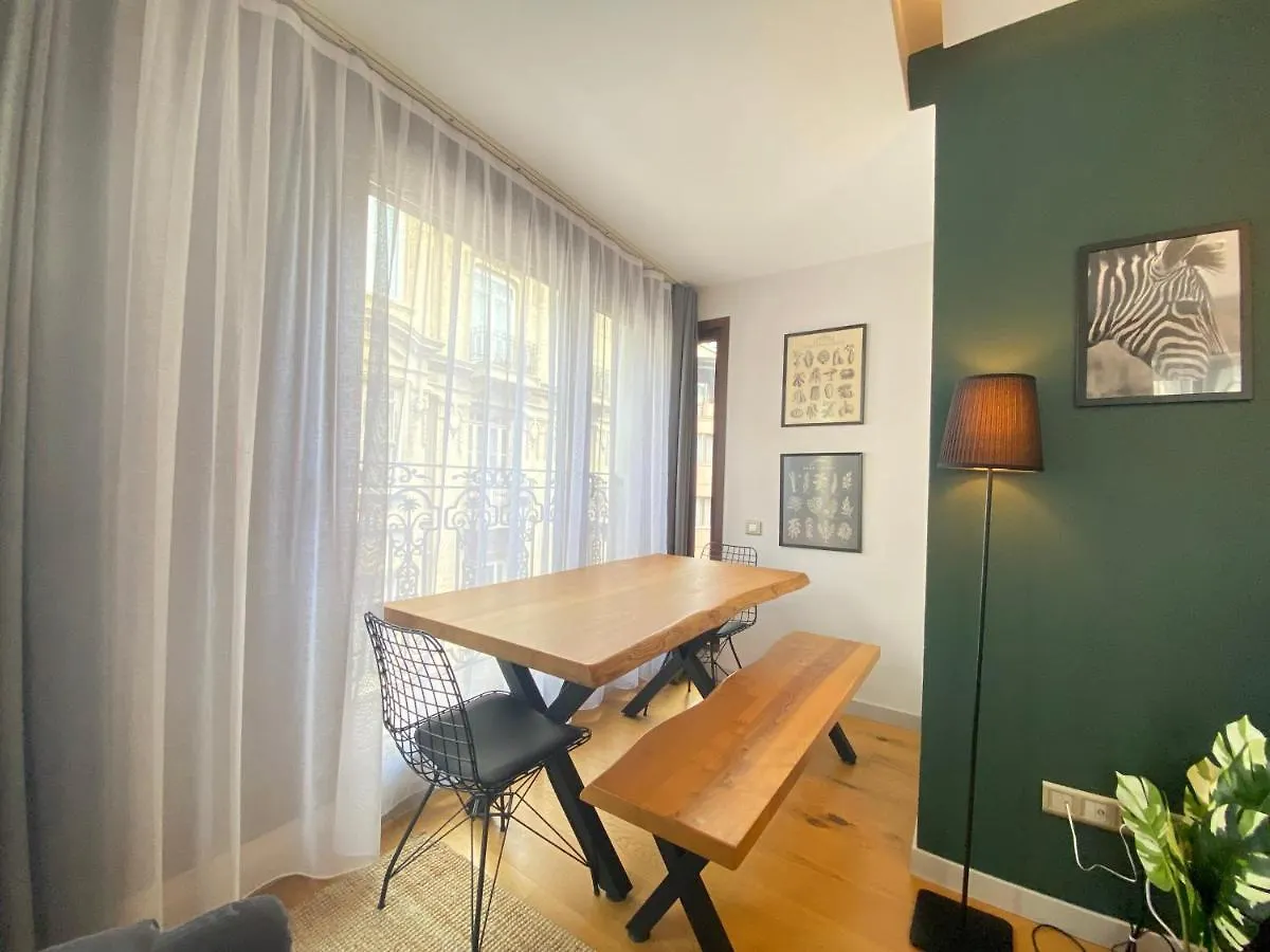 Apartament Charming Flat With Central Location In Nisantasi Stambuł Turcja